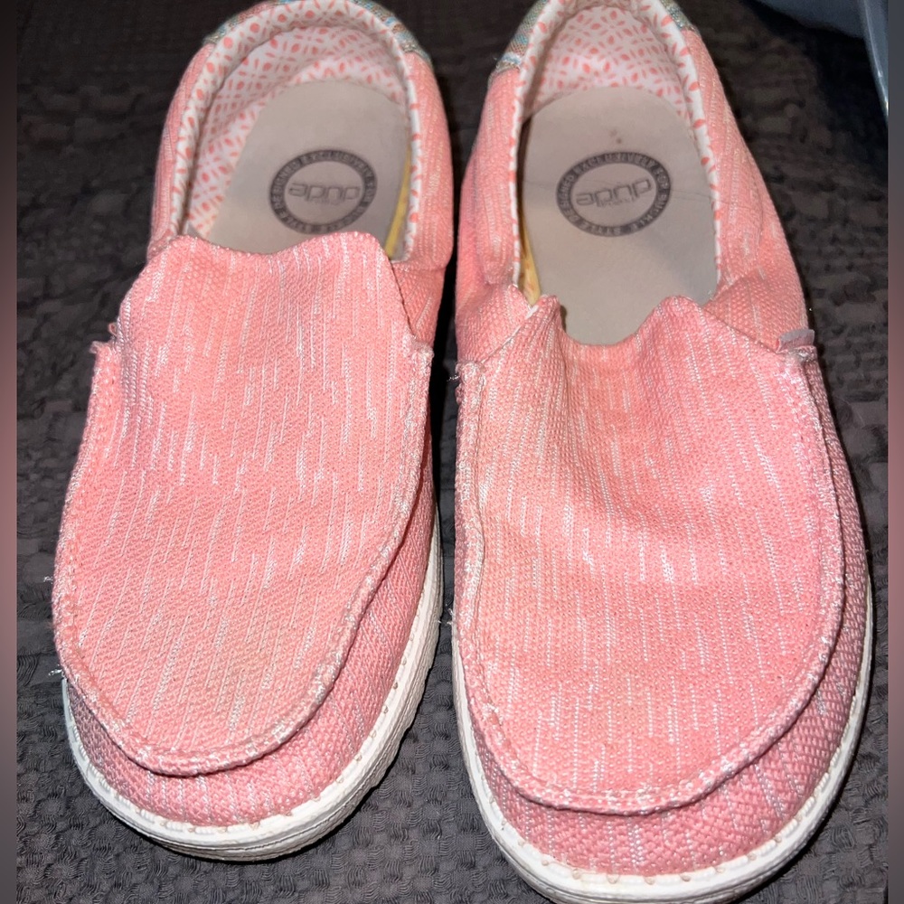 Women’s Lena Hey Dudes Buckle Exclusive.